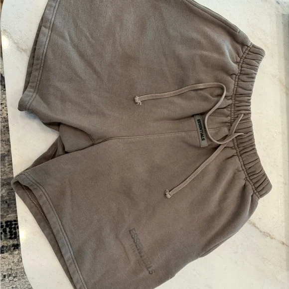 Fear of God Essentials Gray Fleece Shorts - Picture 1 of 5